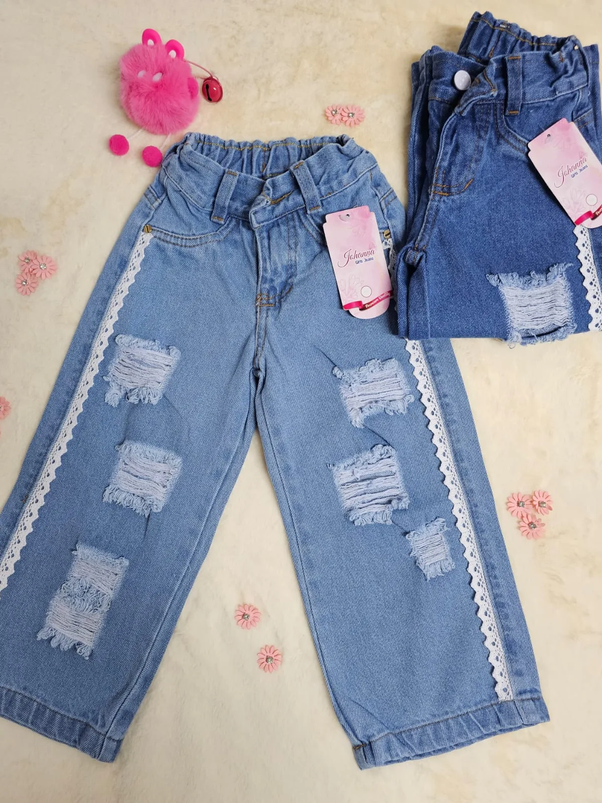 Pantalones con destroyer