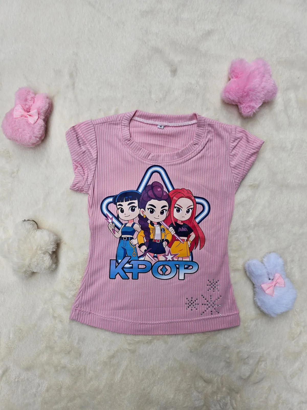 Conjunto con logo k-pop imagen 2